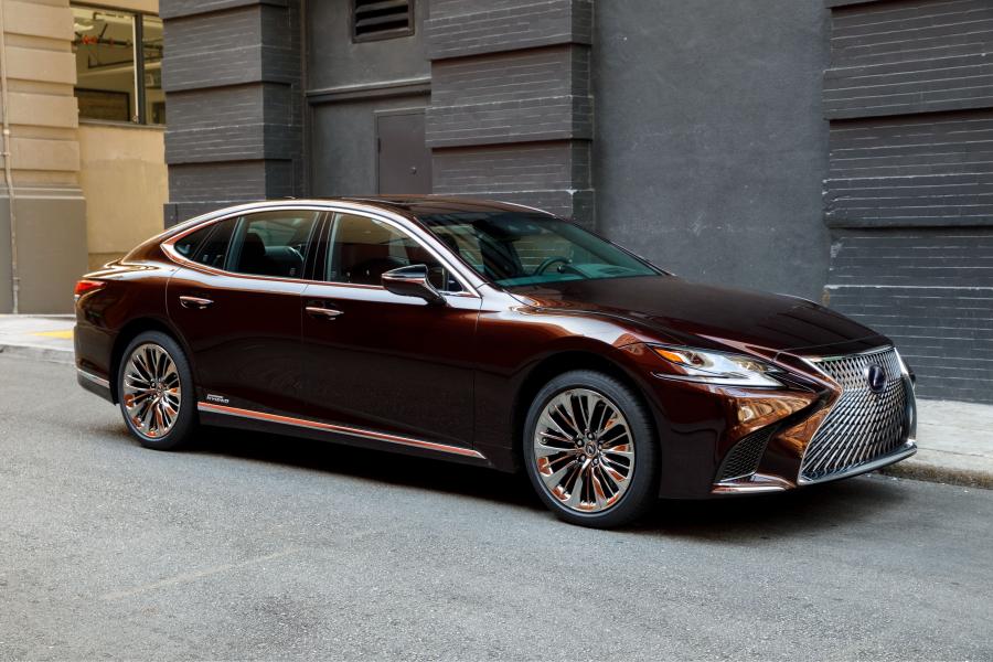  Lexus LS500h AWD 2017 года  (NA) (фото 26 из 96)